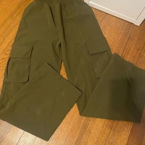 Army, green cargo pants